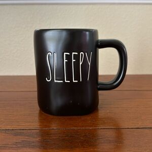 🚨PRICE DROP🚨 RAE DUNN BLACK SLEEPY MUG NWOT